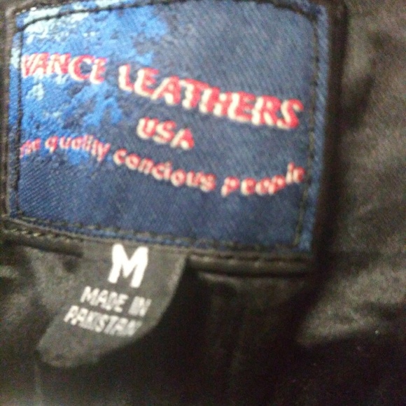LEATHER MOTORCYCLE VEST - Picture 6 of 6